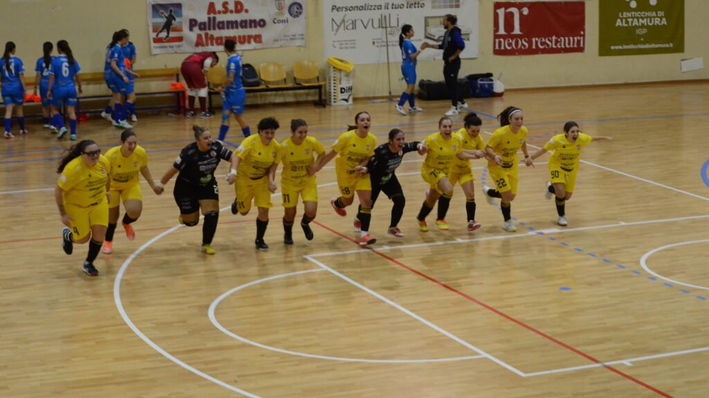 L'esultanza delle ragazze altamurane