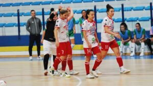 L'esultanza della squadra biancorossa